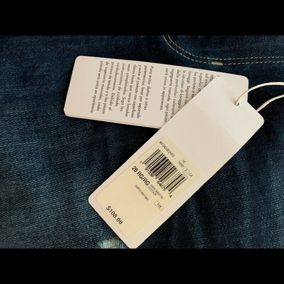 GUESS Super High Rise Jeans - Picture 5 of 6